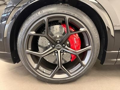 Audi RSQ8 SUV TFSI quattro performance 640CV / 471 kW tiptronic (2026) - Photo 10