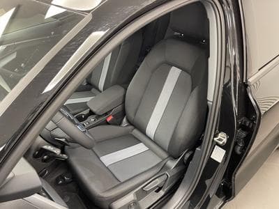 Audi A3 Sportback 30 TFSI 116 CV / 85 KW S tronic (2024) - Foto 2