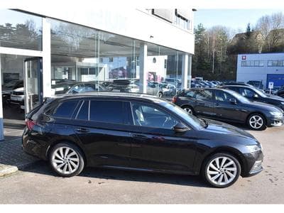 Skoda Octavia Combi 2.0 TDI Style DSG MEMO CANTON SIDE CAM ATT RMQ (2020) - Photo 3