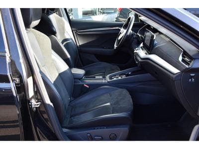 Skoda Octavia Combi 2.0 TDI Style DSG MEMO CANTON SIDE CAM ATT RMQ (2020) - Photo 7