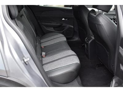 Peugeot 408 1.2 PureTech Allure EAT8 ACC LANE GPS CAM 1° MAIN (2024) - Photo 8