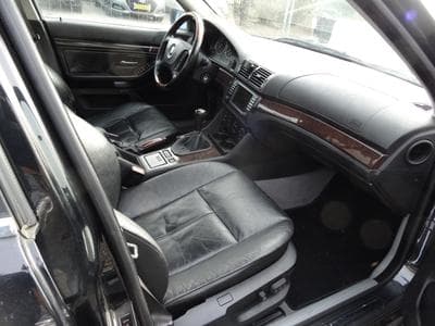 BMW 525 d (2003) - Photo 5