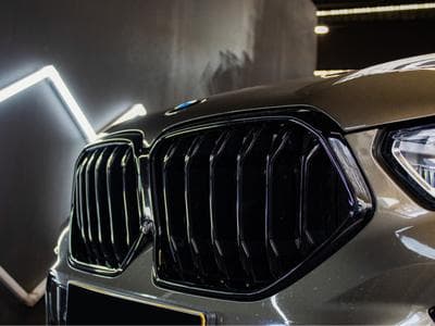 BMW X6M 50 M 50i (2020) - Foto 4