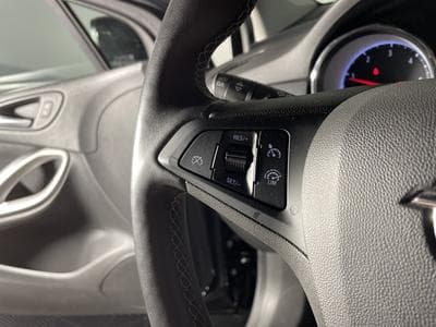 Opel Astra 1.5 D 105 CV EDITION GPS CARPLAY (2020) - Photo 8