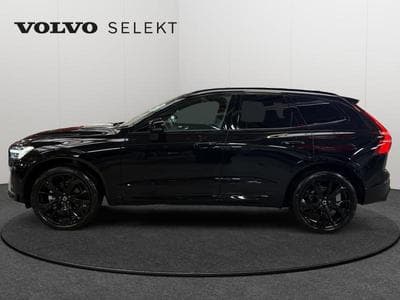 Volvo XC60 B5 Black Edition Plus / Essence (2025) - Foto 4