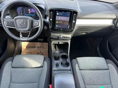 Volvo XC40 B3 Core / Essence (2024) - Foto 3