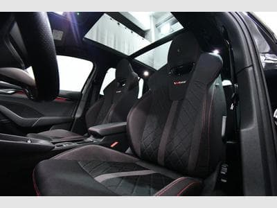 Skoda Octavia Octavia Combi RS, AHK, Pano., Canton, 3-Zonen (2025) - Photo 6