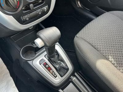 Lada Granta Granta 1.6 *Automatik* Klima*SHZ*Euro6* (2017) - Foto 12