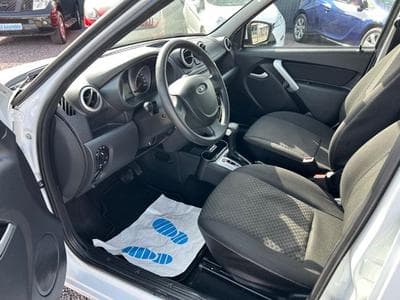 Lada Granta Granta 1.6 *Automatik* Klima*SHZ*Euro6* (2017) - Foto 7