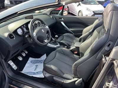 Peugeot 308 308 CC 2.0 HDI Allure *Navi*Xenon*Vollleder* (2014) - Foto 7