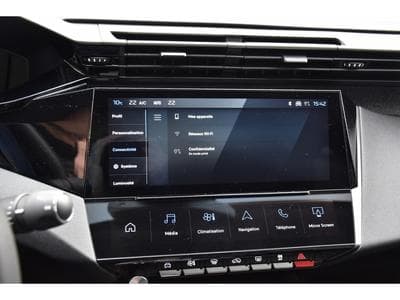 Peugeot 408 1.2 PureTech Allure EAT8 ACC LANE GPS CAM 1° MAIN (2024) - Photo 12