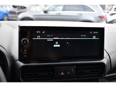 Citroën Berlingo 1.5 BlueHDI 100 CLIMA REGUL LANE CAM KEYLESS NEUF (2025) - Foto 10