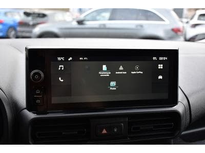 Citroën Berlingo 1.5 BlueHDI 100 CLIMA REGUL LANE CAM KEYLESS NEUF (2025) - Foto 11