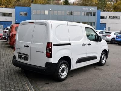 Citroën Berlingo 1.5 BlueHDI 100 CLIMA REGUL LANE CAM KEYLESS NEUF (2025) - Foto 4