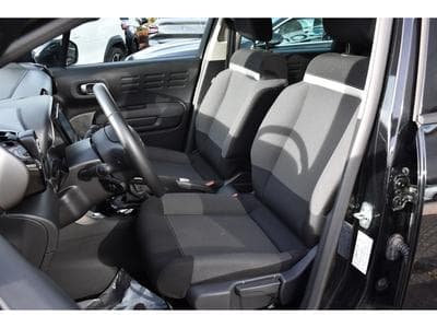 Citroën C3 Aircross 1.2 PureTech 110 REGUL GPS LANE GRIP 1° MAIN (2024) - Foto 6