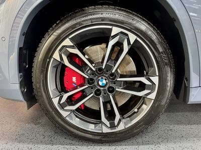 BMW X1 X1 20iA 170cv Auto sDrive M-SPORT (2025) - Foto 3