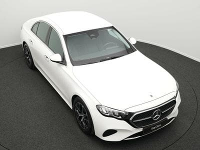 Mercedes E 200 Avantgarde LED+Kamera+Totw+Apple (2024) - Foto 12