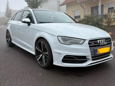 Audi S3 Quattro (2014) - Foto 1