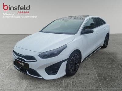 Kia ProCeed GT Line 1.5 T-GDi 140 DCT7 (2025) - Photo 1