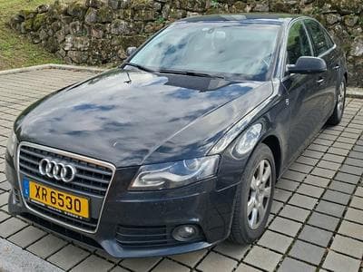 Audi A4 (2010) - Photo 1