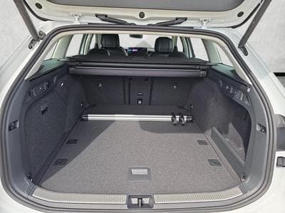 VW Passat Variant 2.0 TDI 110 kW Elegance (2026) - Photo 1