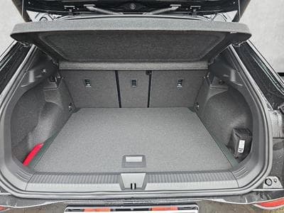 VW T-Roc 1.5 eTSI 110 kW R-Line (2026) - Foto 1