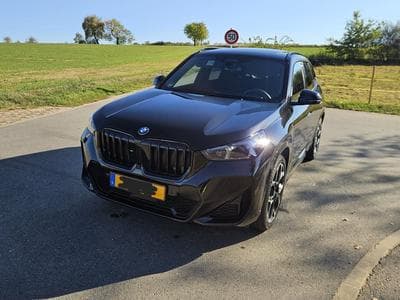 BMW X1 X-drive 23d (2025) - Photo 1