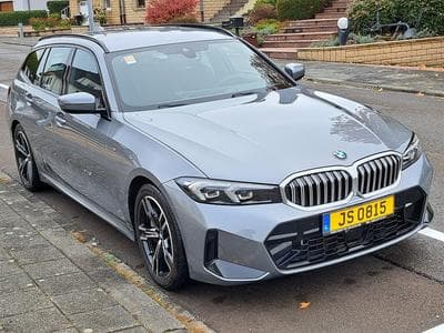 BMW 330 i  x-Drive (2024) - Foto 1