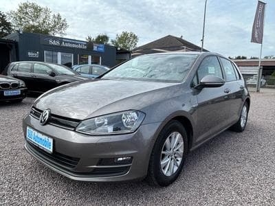 VW Golf Golf VII Lim. Trendline BlueMotion *Navi+Kamera* (2015) - Foto 1