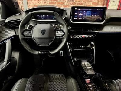 Peugeot 2008 (2025) - Foto 4