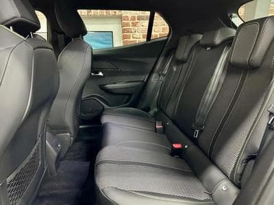 Peugeot 2008 (2025) - Foto 6