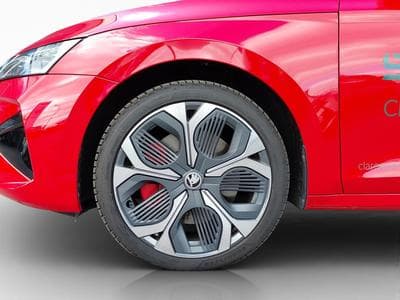 Skoda Octavia RS (2026) - Foto 8