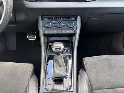 Skoda Karoq Sportline 4x4/AHK/NAVI/ACC/Kamera/DCC (2023) - Photo 13