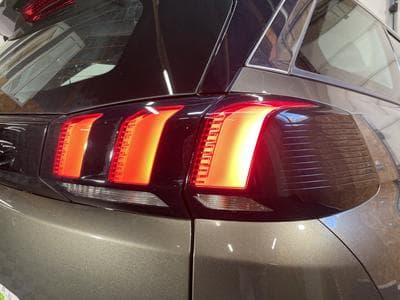 Peugeot 5008 1.5 BlueHDI 130 CV ACTIVE GPS CARPLAY 7PL (2019) - Photo 15