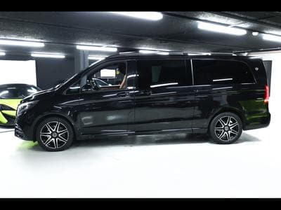Mercedes V 300 d 4MATIC EXTRALANG AMG-LINE – MH VIP DESIGN (2021) - Foto 2