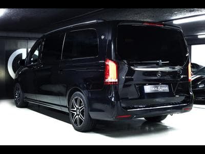 Mercedes V 300 d 4MATIC EXTRALANG AMG-LINE – MH VIP DESIGN (2021) - Foto 3