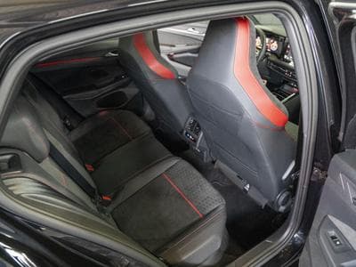 VW Golf GTI Clubsport 2.0 TSI 300 CV DSG7 * MATRIX * ACC * Caméra * (2022) - Photo 14