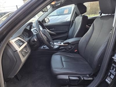 BMW 318 dA 136CV (2019) - Photo 6