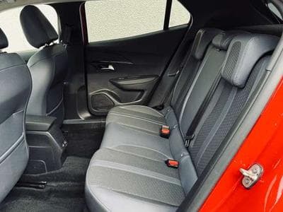 Peugeot 2008 2008 1.5 BlueHDi Allure S (2020) - Photo 13