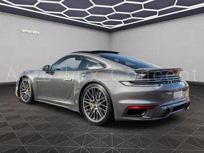 Porsche 911 911 Turbo S Coupé (2021) - Photo 2