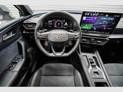 Cupra Leon ST 2,0 TSI (2025) - Photo 8