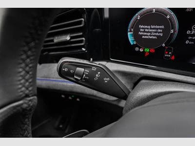 VW Tiguan 2,0 TDI DSG (2025) - Photo 10