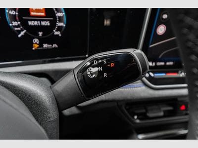 VW Tiguan 2,0 TDI DSG (2025) - Photo 11