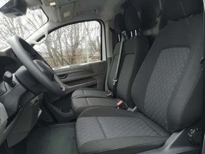 VW T7 BEV 100 kW RWD KR (2026) - Photo 4