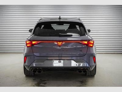 Cupra Leon ST 2,0 TSI (2025) - Photo 4