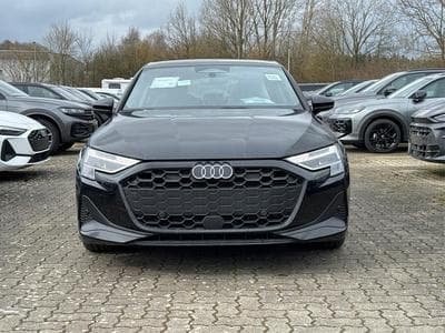 Audi A3 Sportback Basis (2026) - Photo 2