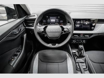 Skoda Scala 1,5 TSI Selection (2026) - Foto 8