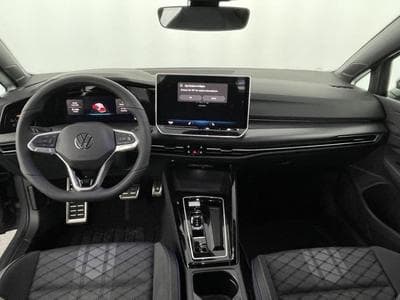 VW Golf Variant R-Line Edition (2026) - Photo 15