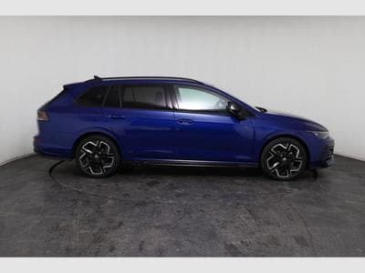 VW Golf Variant R-Line Edition (2026) - Photo 9
