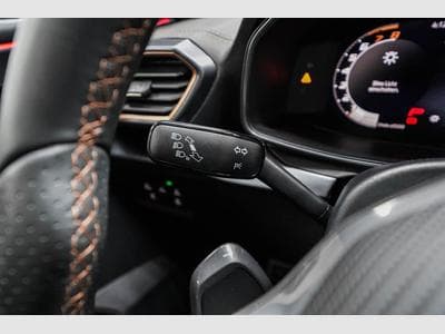 Cupra Leon ST 2,0 TSI (2025) - Photo 10